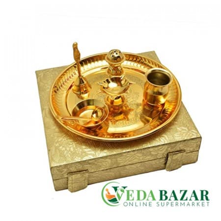 Набор для пуджи из латуни, золотистый (Brass Pooja Thali Set), 23,5 x 23,5 x 6,35 см, Ведабазар (Vedabazar) фото